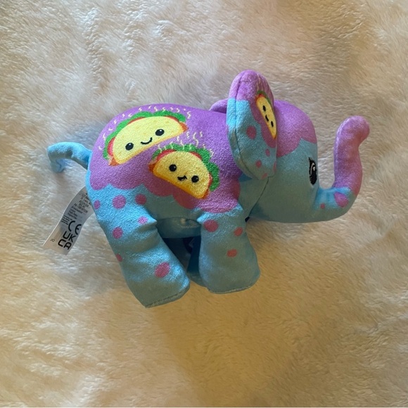 NWT PopArt! Mini Elephants - group of 4 - Cornelius, Taco Mama, aldente, Elecorn - Picture 4 of 8